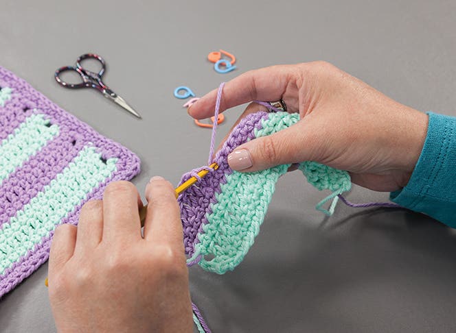 Help for Left-Handed Crocheters