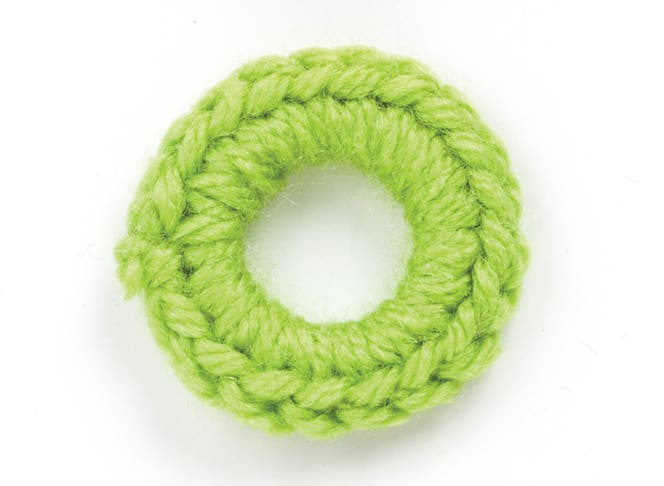 Single Crochet Around a Ring